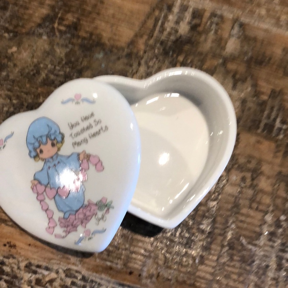 Precious Moments Trinket Box - Picture 4 of 6